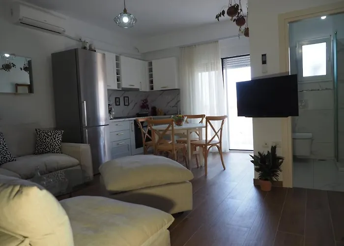 Holiday Home Голем